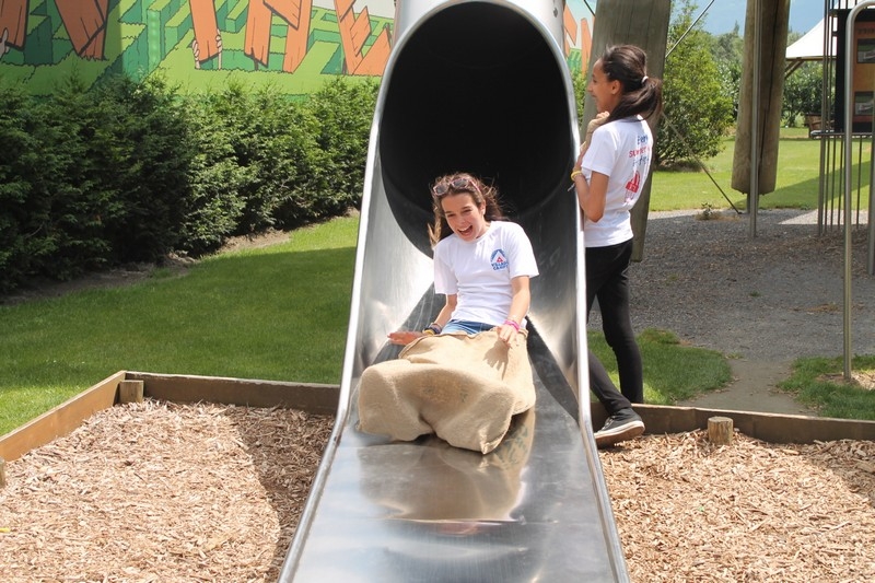 Village Camps International Summer Camp Leysin, Switzerland 2025-08-09 https://www.villagecamps.com/journals_admin/images/695-10-yellowgreenies (79).jpg